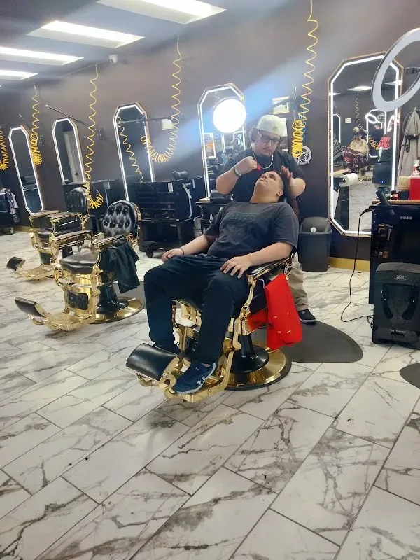 Champions Barber Lounge — Barber shop in San Antonio